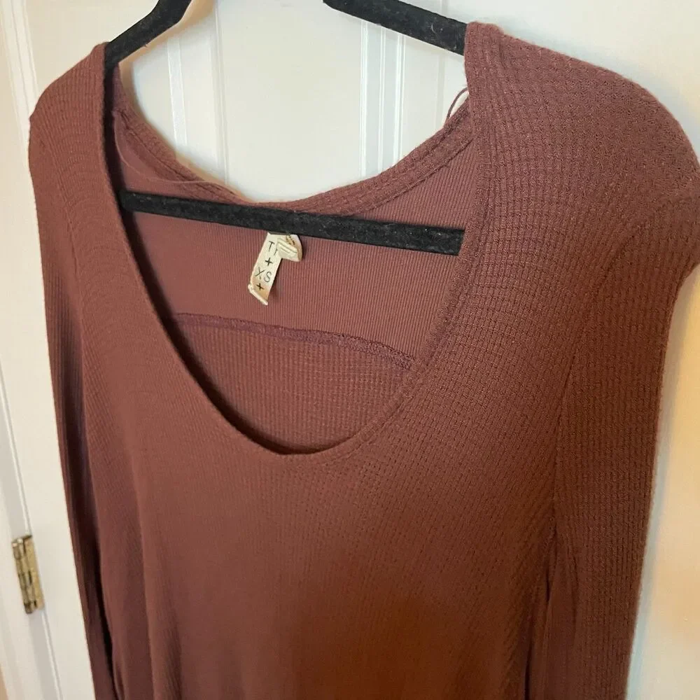 Free People Malibu Thermal Top Waffle Knit XS Boho Relaxed Neutral Flowy Classic